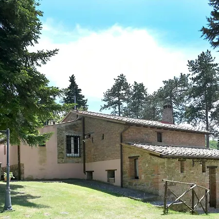 Historic Overlooking Trasimeno