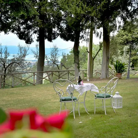 Historic Overlooking Trasimeno Tatil Evi Paciano