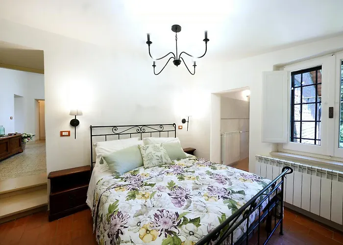 Historic Overlooking Trasimeno *